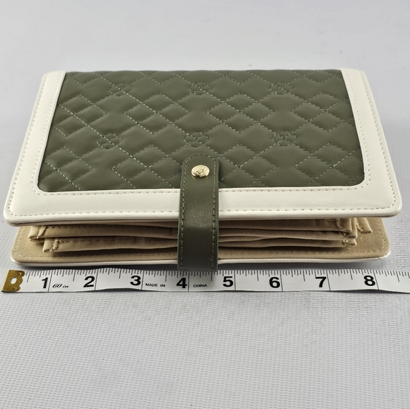 Vlando Yancy Travel Jewelry Organiser Foldable Jewelry Storage Book Green/Cream - Picture 13 of 15